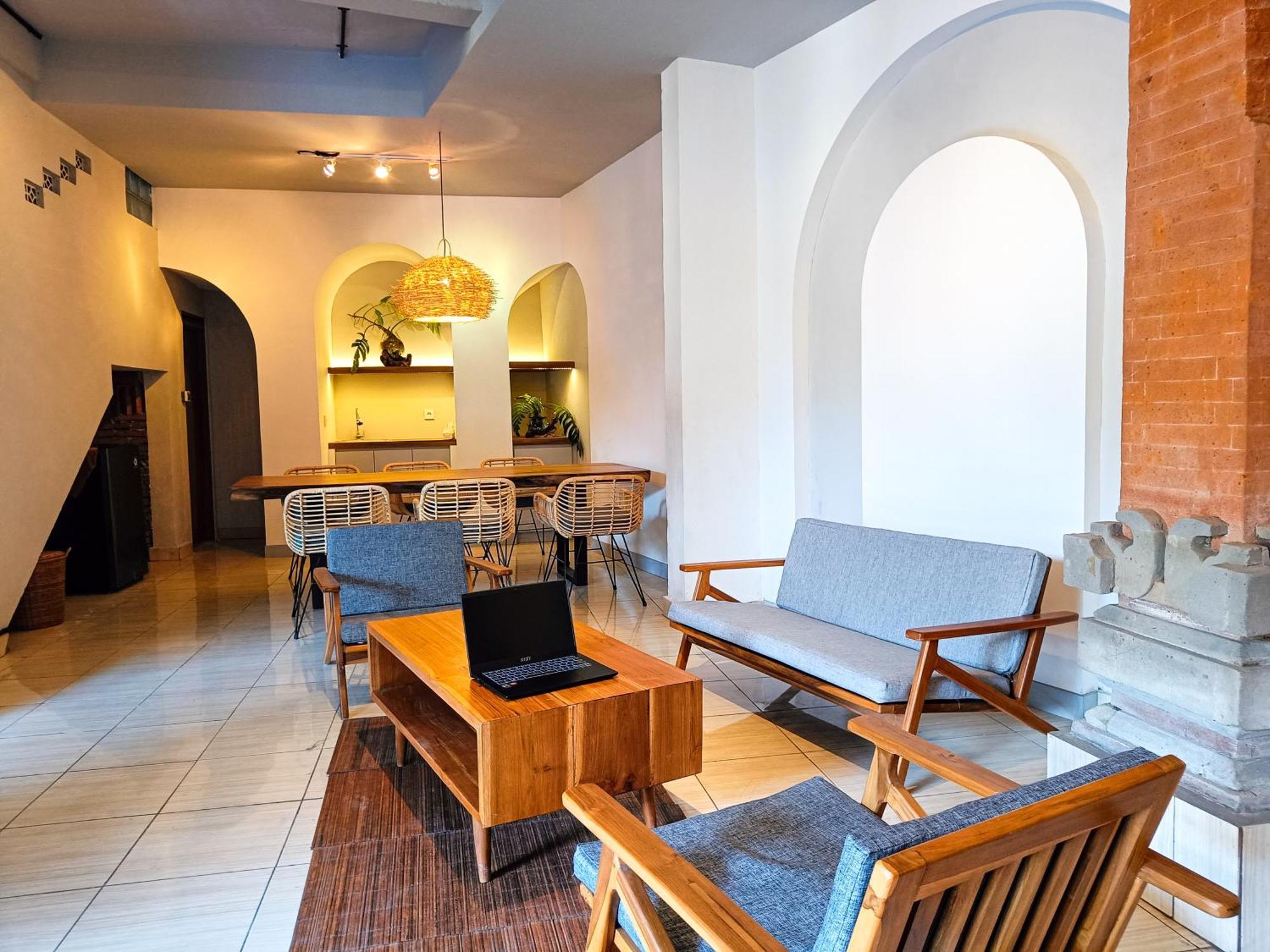 Nobody Inn Bali At Arya Guest House Ubud Dış mekan fotoğraf